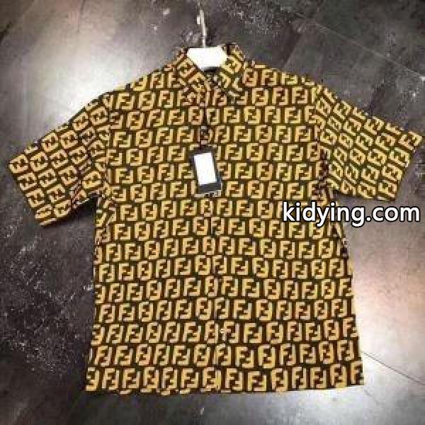 フェンディ FENDI シャツコピー春夏コレクションに見る 春夏シーズン継続トレンド新着_フェンディ FENDI_ブランド コピー 激安(日本最大級)-0