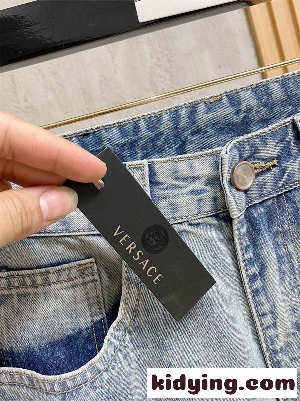 ライトウォッシュ トレンドスタイル ストリートラグジュアリー VERSACE ヴェルサーチ コピー デニムパンツ 定番アイテム-7
