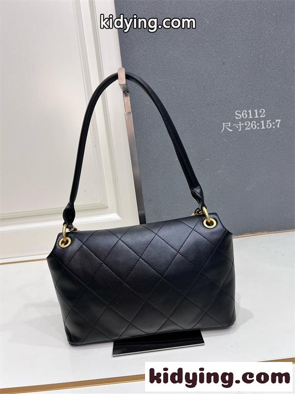 話題 CHANEL シャネル コピー ショルダーバッグ レディース キルティング エレガント-1