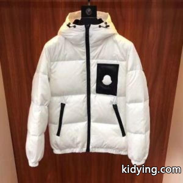 おすすめ数量限定品 コレは買い!最安値 海外超人気 MONCLER モンクレール ダウンジャケット_男性用ダウンジャケット_モンクレール特集_スーパーコピーブランド激安通販 専門店-0