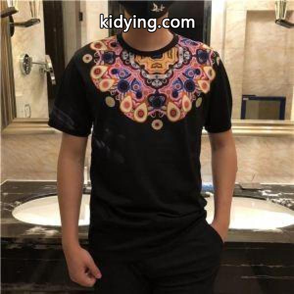 ジバンシー個性的なアイテム GIVENCHY 半袖Tシャツ個性をプラス2色可選_ジバンシー GIVENCHY_ブランド コピー 激安(日本最大級)-1