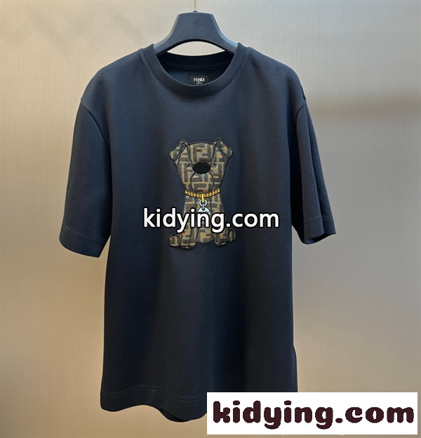 フェンディ半袖Tシャツコピー FENDIセンスよく取り入れられる 激安(日本最大級)-1