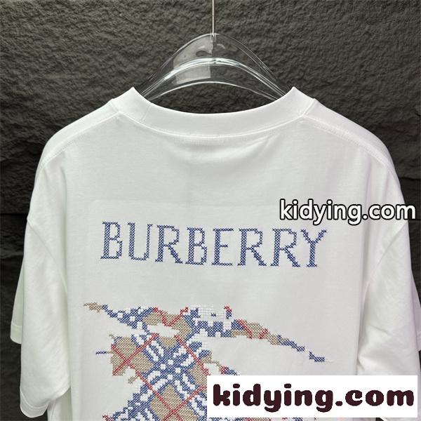 話題商品 半袖Tシャツ BURBERRY バーバリー コピー プリント 滑らか生地 ストリートトップス-7