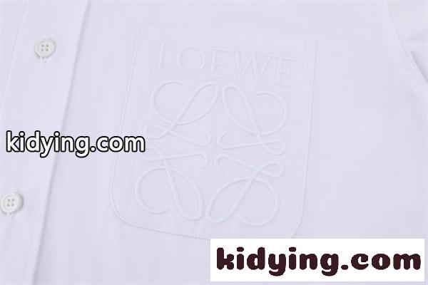 都会派おすすめ LOEWE ロエベ コピー 長袖トップス メンズ 胸元ロゴパッチ風 清潔感アップ-4