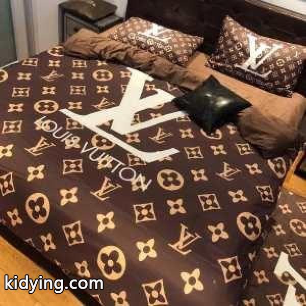 ルイ ヴィトン LOUIS VUITTON 寝具4点セット 秋冬ファッションの決め手 2019秋冬におすすめ着こなし_ルイ ヴィトン LOUIS VUITTON_ブランド コピー 激安(日本最大級)-0