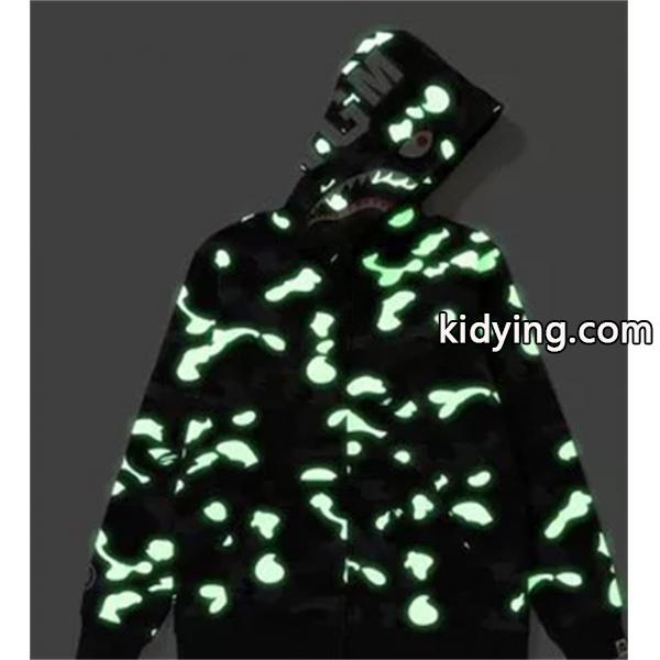 A BATHING APE コピー 激安 BAPE シャークパーカー Shark Full Zip Hoodie メンズ カモフラ 迷彩 ブラック ストリートファッション 人気アイテム-1