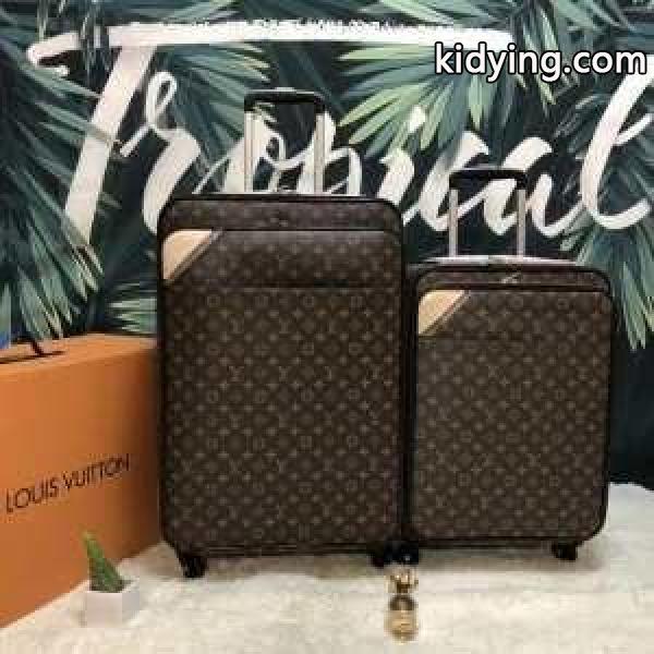 ルイ ヴィトン LOUIS VUITTON トランク クラシックな雰囲気のトップス 2019SS最安値春夏ファション_ルイ ヴィトン LOUIS VUITTON_ブランド コピー 激安(日本最大級)-0