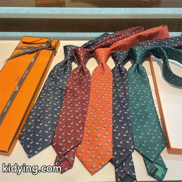 エルメス激安メンズ新作総柄ネクタイ遊び心感じるデザイン斜紋シルク手工仕立て大人コーデ映え-4