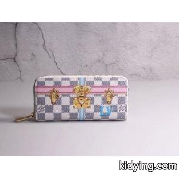 財布/ウォレット 秋冬ファッションの決め手 ルイ ヴィトン この冬欲しいスタイル LOUIS VUITTON この秋の主役となった_ルイ ヴィトン LOUIS VUITTON_ブランド コピー 激安(日本最大級)-0
