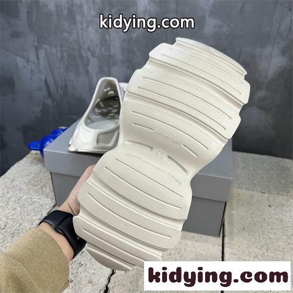 バレンシアガサンダルコピー2026トレンドBALENCIAGA Mold Closed Rubber SandalsYellow-7
