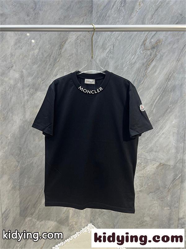 半袖Tシャツ MONCLER モンクレール コピー ネックロゴプリント クルーネック 袖ワッペン 無地調 カジュアルトップス-1