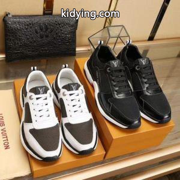 【セレブ同款】 2色可選 最落なし! 希少! ルイ ヴィトン LOUIS VUITTON ランニングシューズ 数量限定特別価格_ルイ ヴィトン LOUIS VUITTON_ブランド コピー 激安(日本最大級)-0
