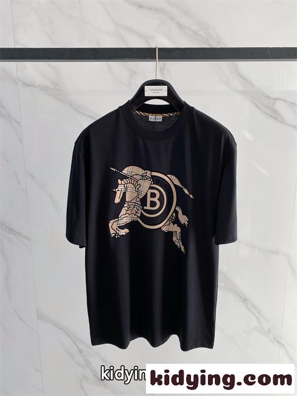 ホースマーク プリントTシャツ アートグラフィック BURBERRY バーバリー コピー Tシャツ ストリート映え クリーンスタイル-1