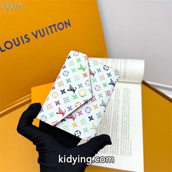 お洒落な存在感 大絶賛! 2025春夏 ルイ ヴィトン 財布コピー LOUIS VUITTON_ブランド コピー 激安(日本最大級)-6