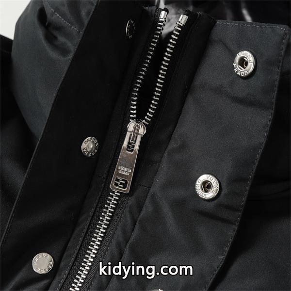 PRADA プラダ コピー 注目度MAX 2026冬 ボリューム感 洗練 ダウンジャケット-5