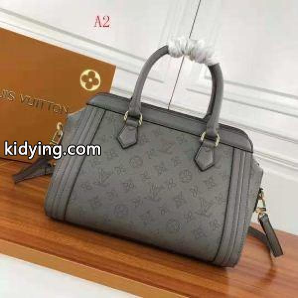 4色可選 大活躍間違いなし 独創的なデザイン 注目を集めている ハンドバッグ LOUIS VUITTON ルイ ヴィトン_ルイ ヴィトン LOUIS VUITTON_ブランド コピー 激安(日本最大級)-1