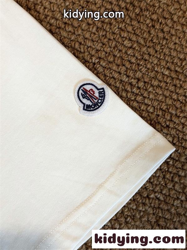 刺繍ロゴ モンクレール コピー コットン MONCLER 半袖Tシャツ 上質素材 シンプル 無地調 ルーズフィット メンズ レディース-4