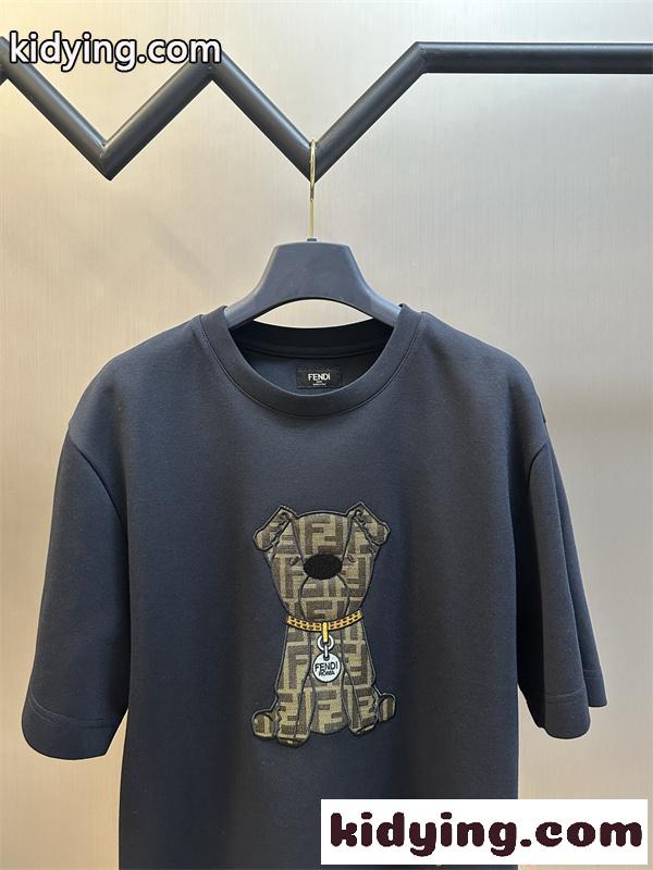 フェンディ半袖Tシャツコピー FENDIセンスよく取り入れられる 激安(日本最大級)-0