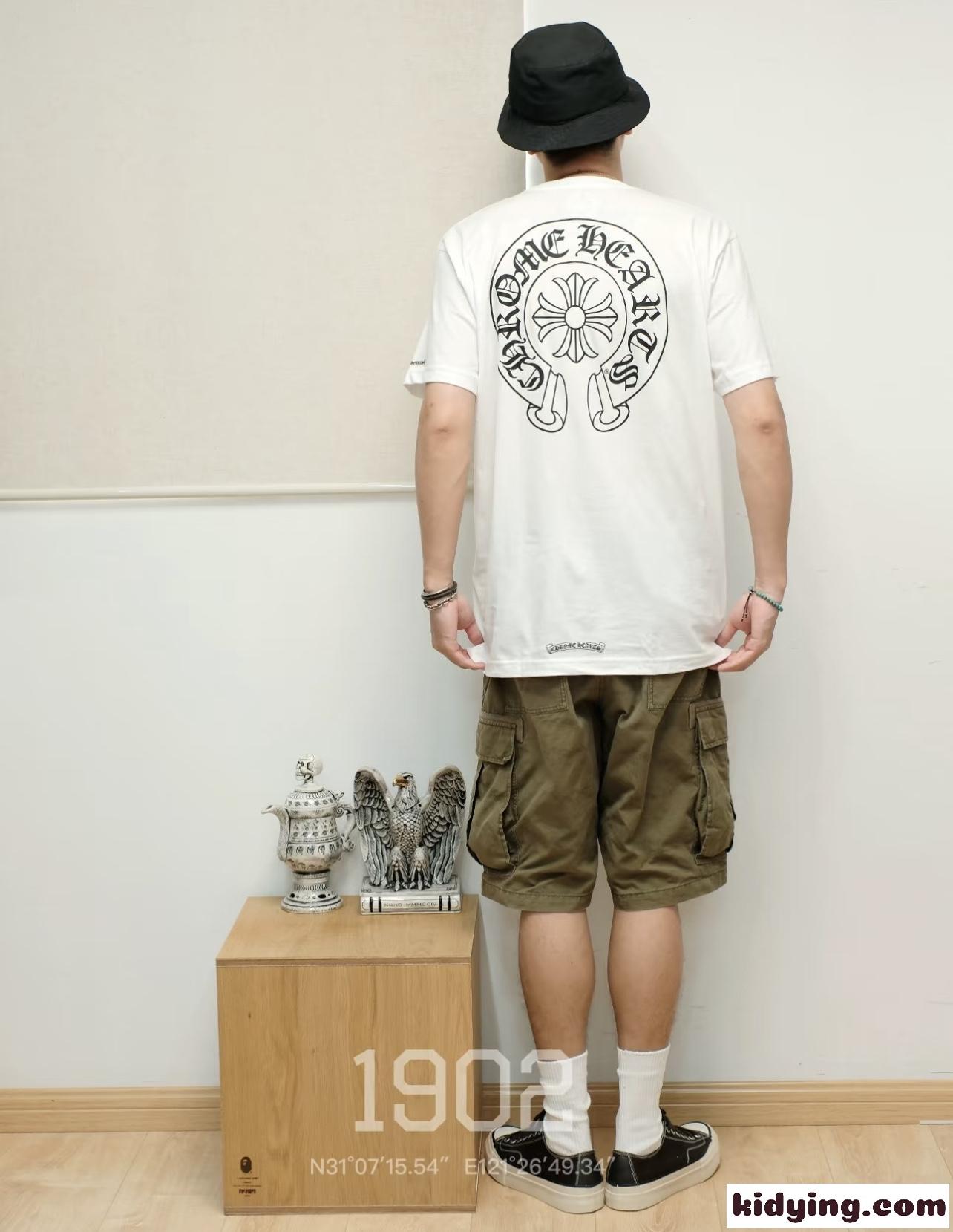 ロゴプリント ブラック ホワイト対応 CHROME HEARTS クロムハーツ コピー Tシャツ デイリー使い 旬アイテム-2