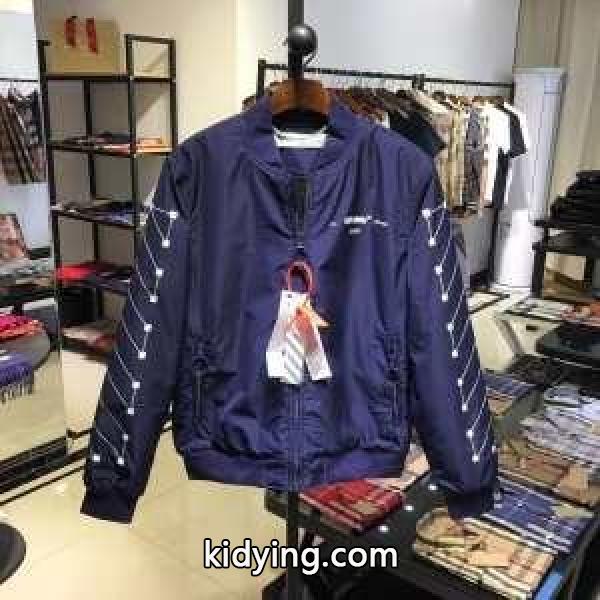 この秋で旬のスタイルを楽しむ Off-White オフホワイト ブルゾン 2色可選 2019秋冬の必需品_Off-White オフホワイト_ブランド コピー 激安(日本最大級)-0