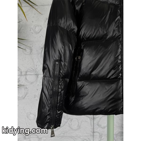 2025秋冬新作 極上光沢ブラック 軽量・極暖 モンクレール MONCLER コピー ショートダウンジャケット-3