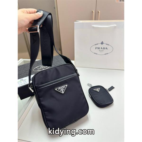 プレミアム スリムな ショルダーバッグ ブラック ベストセラー PRADA プラダ コピー-2