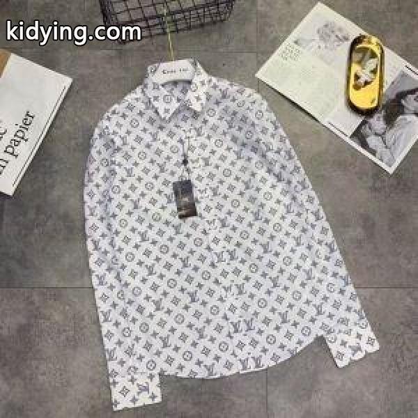 春夏シーズン継続トレンド新着 ルイ ヴィトン LOUIS VUITTON 2色可選 長袖 /ロンT/ロングT/ロングTシャツ 2019年春夏シーズンに登場_ルイ ヴィトン LOUIS VUITTON_ブランド コピー 激安(日本最大級)-1