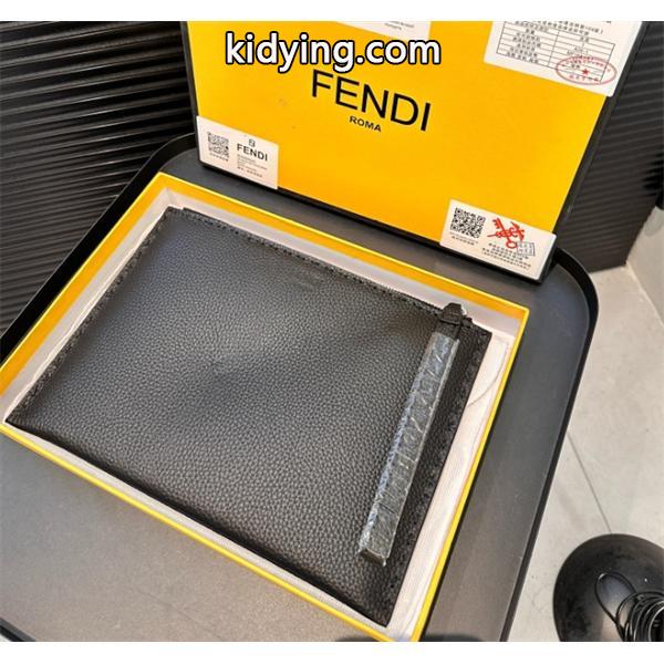 冬ムードを盛り上げる　フェンディ手持ちバッグコピー動きやすく楽チンなスタイル　FENDI _ブランド コピー 激安(日本最大級)-0