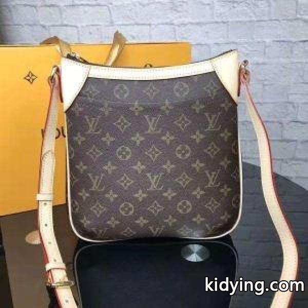 モノグラム LOUIS VUITTON ルイ ヴィトン ロングシーズン愛用頂ける 大ヒット割引販売 限定価格_ルイ ヴィトン LOUIS VUITTON_ブランド コピー 激安(日本最大級)-0