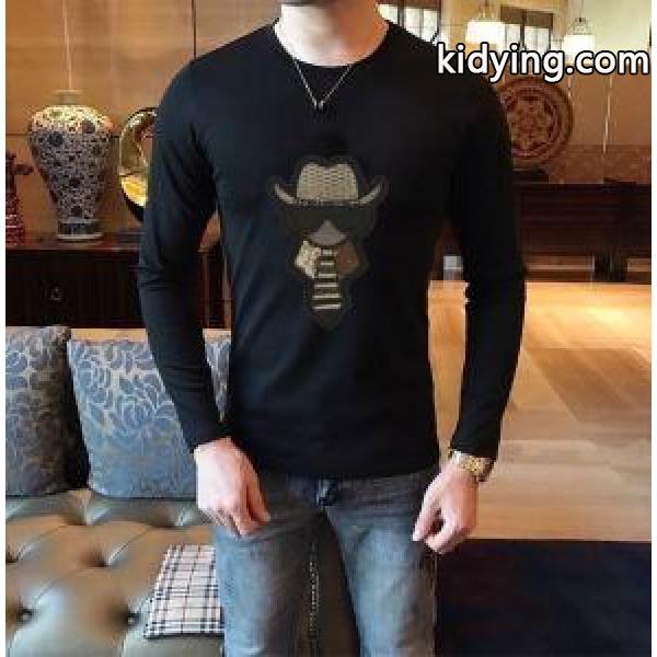 2019秋冬におしゃれな着こなし 季節感溢れる秋らしいコーデフェンディ FENDI 長袖Tシャツ 2色可選_フェンディ FENDI_ブランド コピー 激安(日本最大級)-1