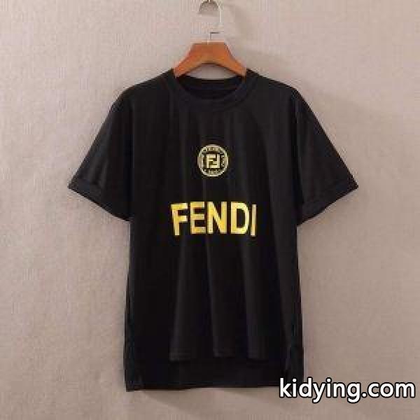 激安セール合わせやすい吸汗速乾ｔシャツFENDIフェンディ 激安魅力的幅広い年代英語字ブラックブランドコピー-0
