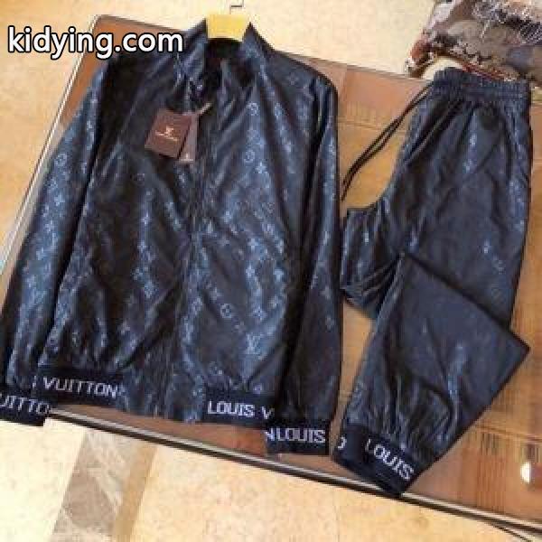 2色可選 コーデにアクセントをプラス ルイ ヴィトン LOUIS VUITTON 上下セット オフィスコーデもシャレ見え_ルイ ヴィトン LOUIS VUITTON_ブランド コピー 激安(日本最大級)-0