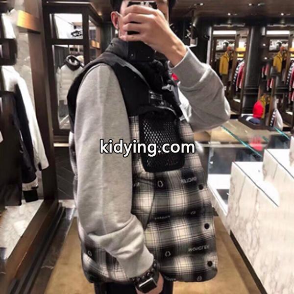SNSで話題沸騰中 MONCLER コボル モンクレール スーパーコピー ダウンベスト 防風効果いい-0