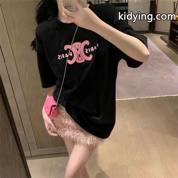 今年の夏は着こなしCELINEコピー半袖Tシャツ バッグ付き2色可選 春夏の流行りトップス_半袖Tシャツ_ファッション_スーパーコピーブランド激安通販 専門店-0