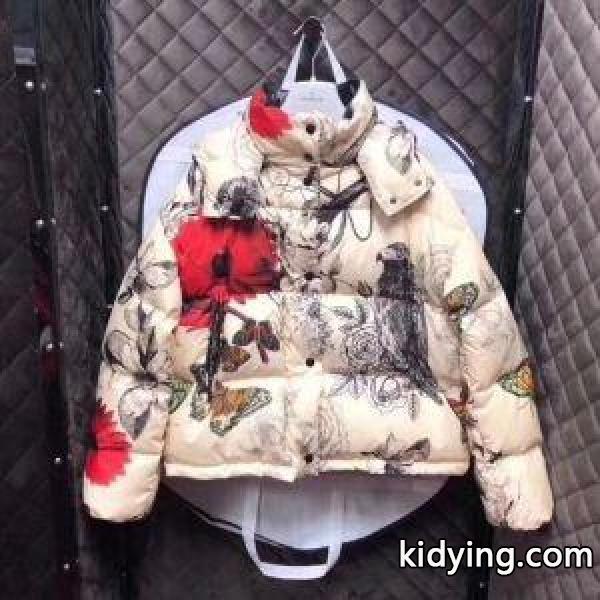 激安セール モンクレール MONCLER 寒い季節にピッタリの一枚 ダウンジャケット メンズ 2018秋冬期間限定_モンクレール MONCLER_ブランド コピー 激安(日本最大級)-0
