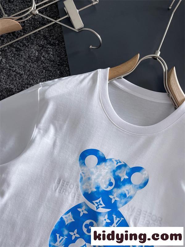 ルイヴィトン コピー 2026新作 LOUIS VUITTON 半袖Tシャツ インパクト 個性派 ストリート 夏トップス-4