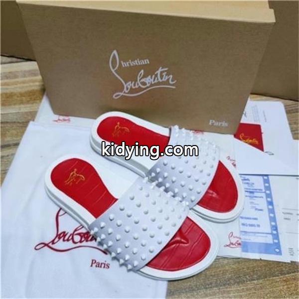 Christian Louboutin 激安 メンズ スタッズ装飾 レッドインソール スライドサンダル 刺繍ロゴ 高級ラグジュアリー シャワーサンダル-5