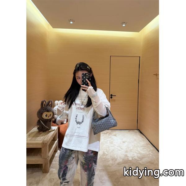 ACNE STUDIOS アクネ ストゥディオズ コピー 雰囲気 ホワイト グラフィック ロングTシャツ こなれ感-6