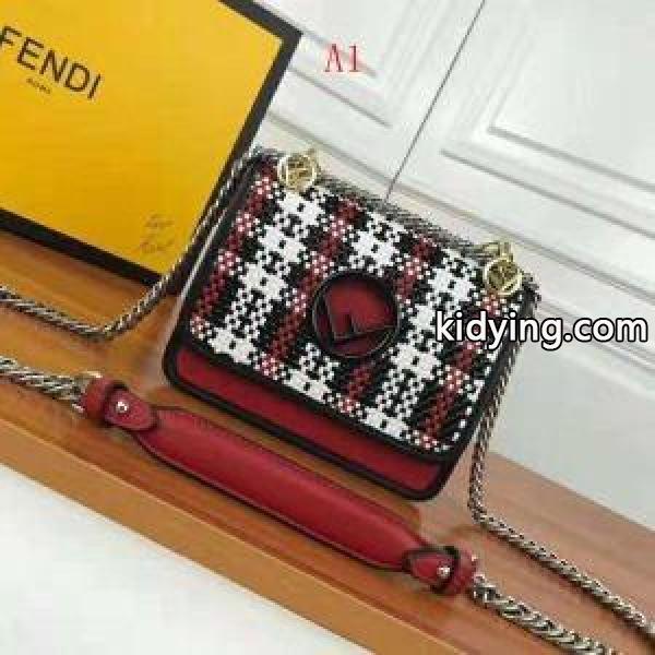 ins同款アイテム フェンディ 国内初上陸 FENDI ショルダーバッグ 今シーズン注目のアイテム 3色可選_フェンディ FENDI_ブランド コピー 激安(日本最大級)-0