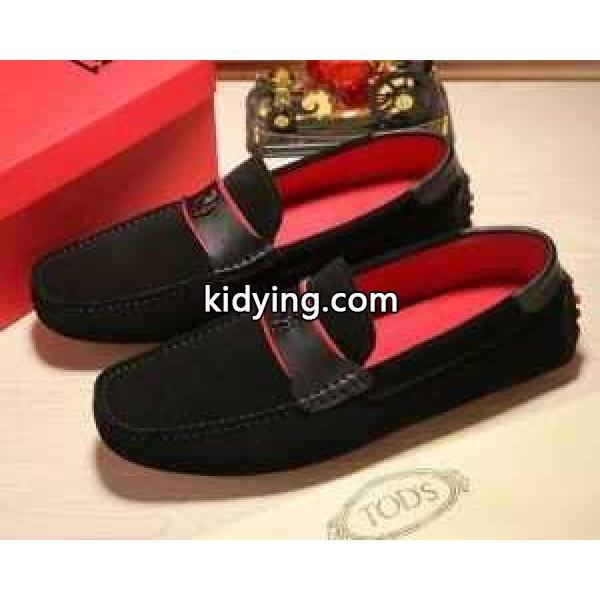 落ち着いた雰囲気 トッズ 靴メンズモカシンシューズTOD’S 男性用ロファースエード 2色可選-1