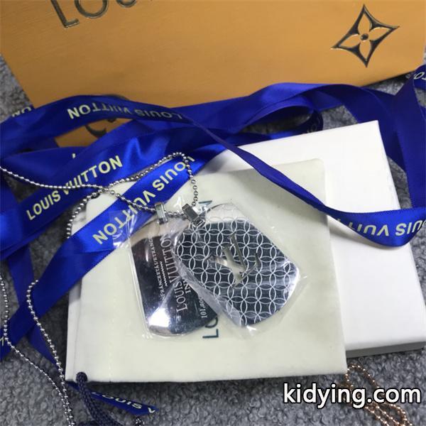 3色☆☆ルイヴィトンネックレス コピーLOUIS VUITTONアクセサリー最新2026トレンド-2