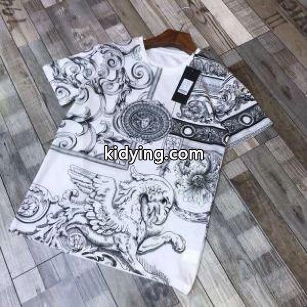 半袖Tシャツ 2019SS大人OK あえて透かすスタイル セレブ愛用　19新作 VERSACE ヴェルサーチ_ヴェルサーチ VERSACE_ブランド コピー 激安(日本最大級)-0