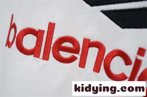 注目アイテム 半袖Tシャツ 軽量生地 ストリート 夏トップス BALENCIAGA バレンシアガ コピー-7
