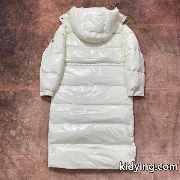 モンクレール コピー MONCLER 2025秋冬 新作 ブラック 高級 光沢 ロングダウンコート シルエット-3