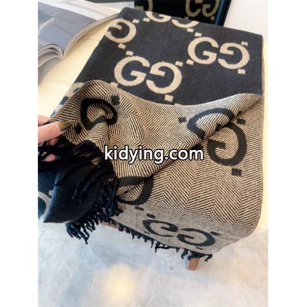 人気総柄 GUCCI グッチ コピー ストール ブラック系 大人モード ユニセックス-2