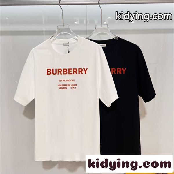 ホースフェリーロゴ レッドレタリング クルーネック 直感映え 2026 BURBERRY バーバリー コピー 半袖Tシャツ-0