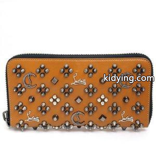 【美品】クリスチャン ルブタン スパイク スタッズ ラウンドファスナー パネトーネ 1175061 メンズ【長財布】【中古】 :bag-10255-687552:ジュエルショット東京 - 通販ショッピング-0