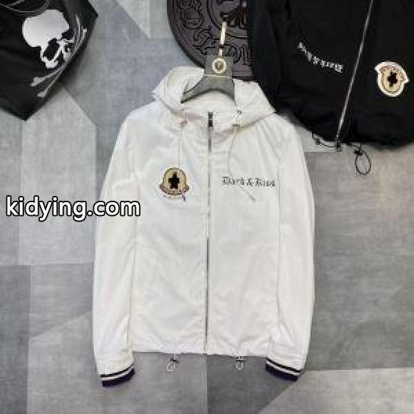フード付きコート2色可選 お洒落さんは取り入れてる モンクレール MONCLER 春の訪れを感じる_モンクレール MONCLER_ブランド コピー 激安(日本最大級)-1