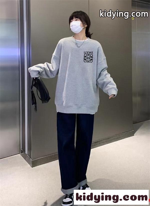 数量限定 LOEWE ロエベ コピー スウェット ワンポイント 2026新作コーデ-7