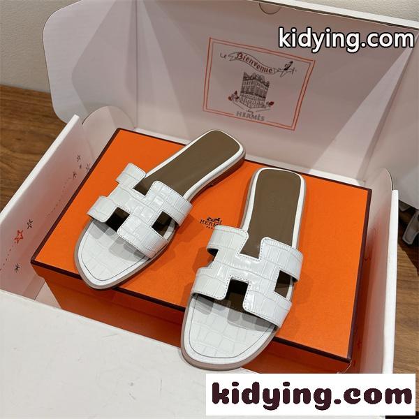 Hermes a Eclair エルメスサンダルコピー2026春夏 デザイン おしゃれ＆快適さを両立した逸品！-3